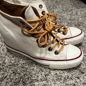 CONVERSE WEDGE SNEAKER